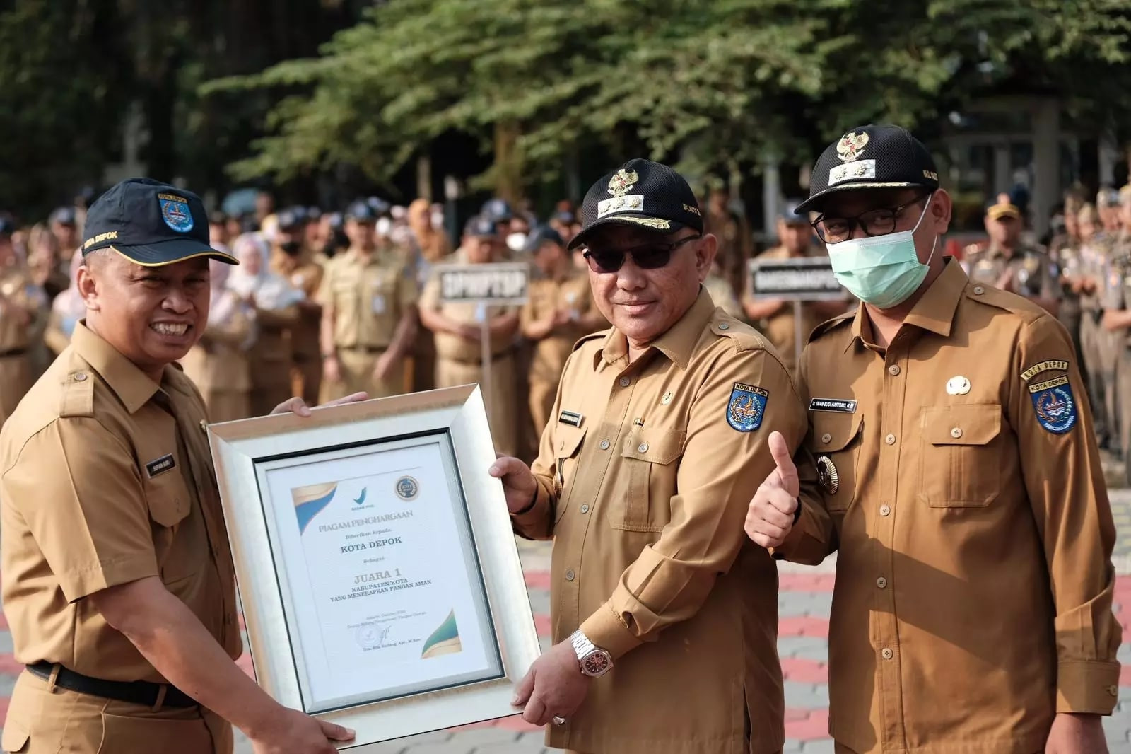 Raih Juara 1, Kota Depok Dapat Penghargaan Sebagai Kota Pangan Aman dari Badan Pengawas Obat dan Mak
