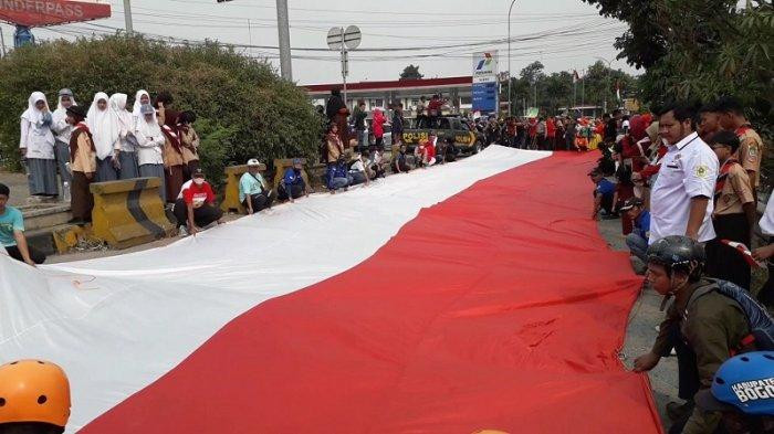 Warga Bogor Meriahkan Maulid Nabi Muhammad SAW dengan Kirab Merah Putih, Arus Lalulintas dialihkan