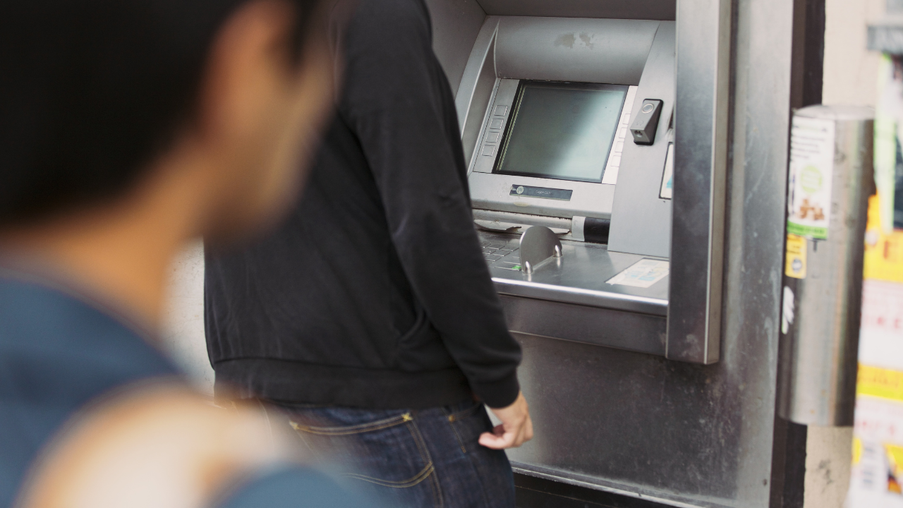 ATM Minimarket Depok Berhasil Di Bobol Maling, 85 Juta Raib